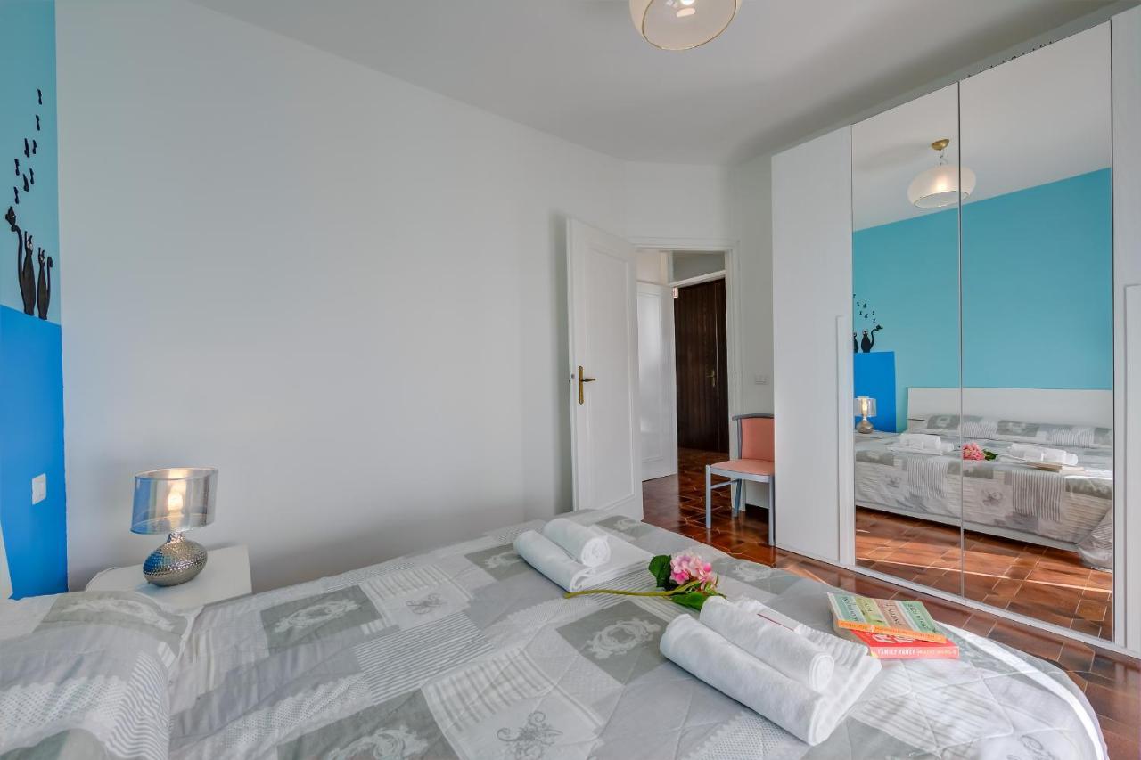 سيرمِيوني Villa Fiorita Apartments - Happy Rentals المظهر الخارجي الصورة