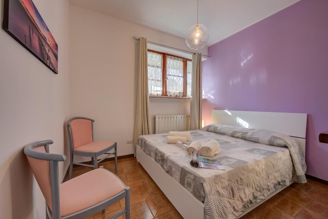 سيرمِيوني Villa Fiorita Apartments - Happy Rentals المظهر الخارجي الصورة